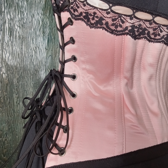 Handmade steel boned Victorian underbust corset by La belle fairy waist size 22" - Picture 3 of 6